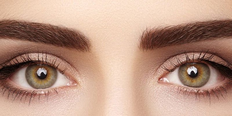 Greffe de sourcils
